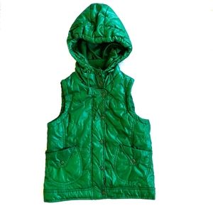 CATCH MY I puffer vest NWOT
